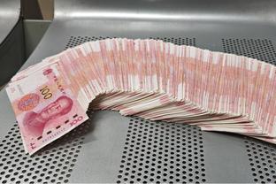 场面比数据更糟！普尔11中2&三分6中0 仅得8分4助5失误